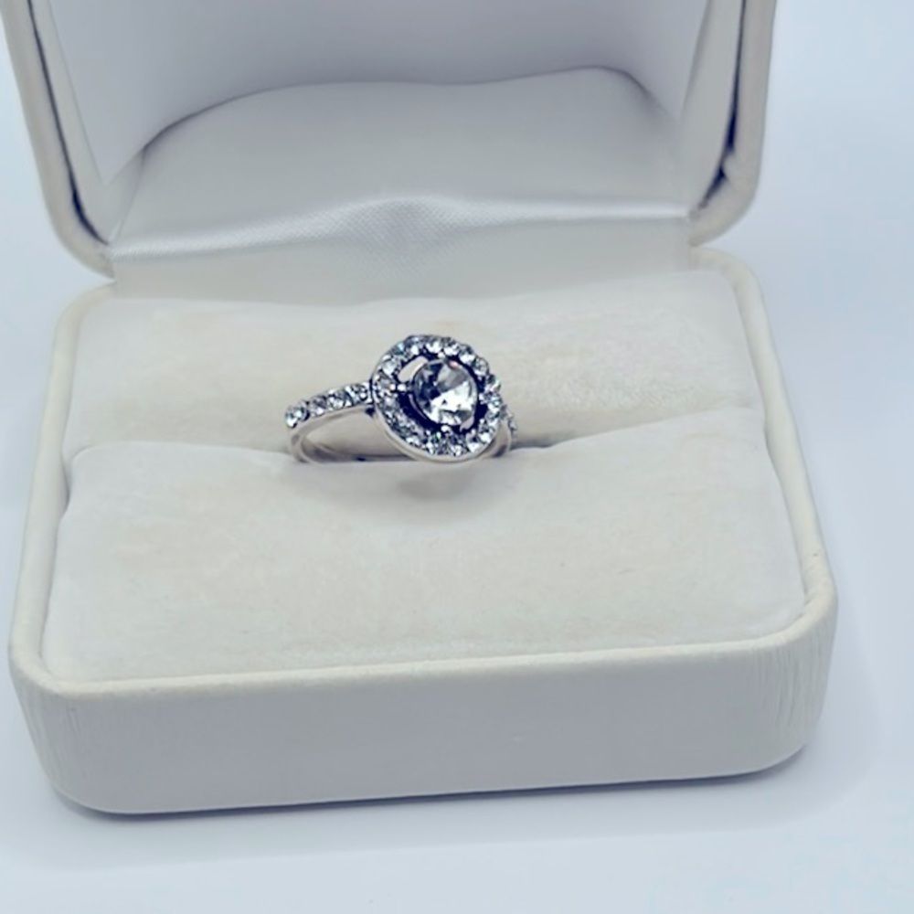 Elegant Crystal Ring Size 4.5​​​​​ - Picture 14 of 14